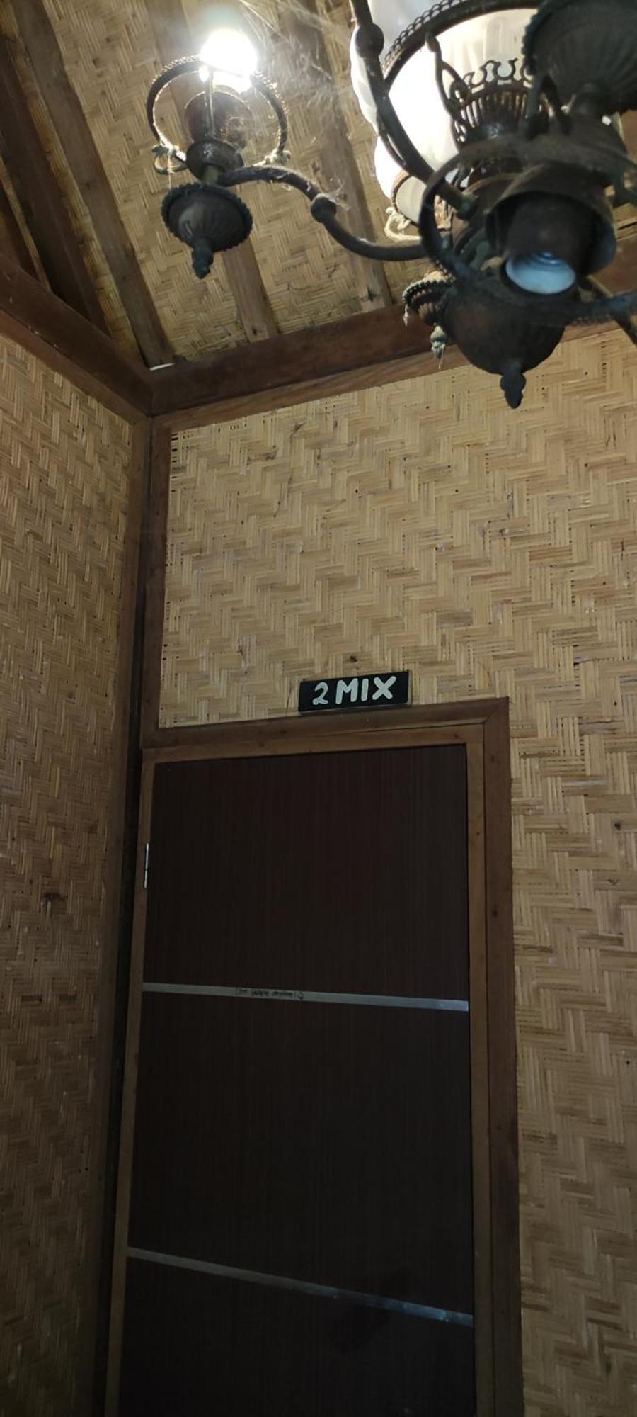 Da Housetel Kuta Hostel Kuta  Ngoại thất bức ảnh