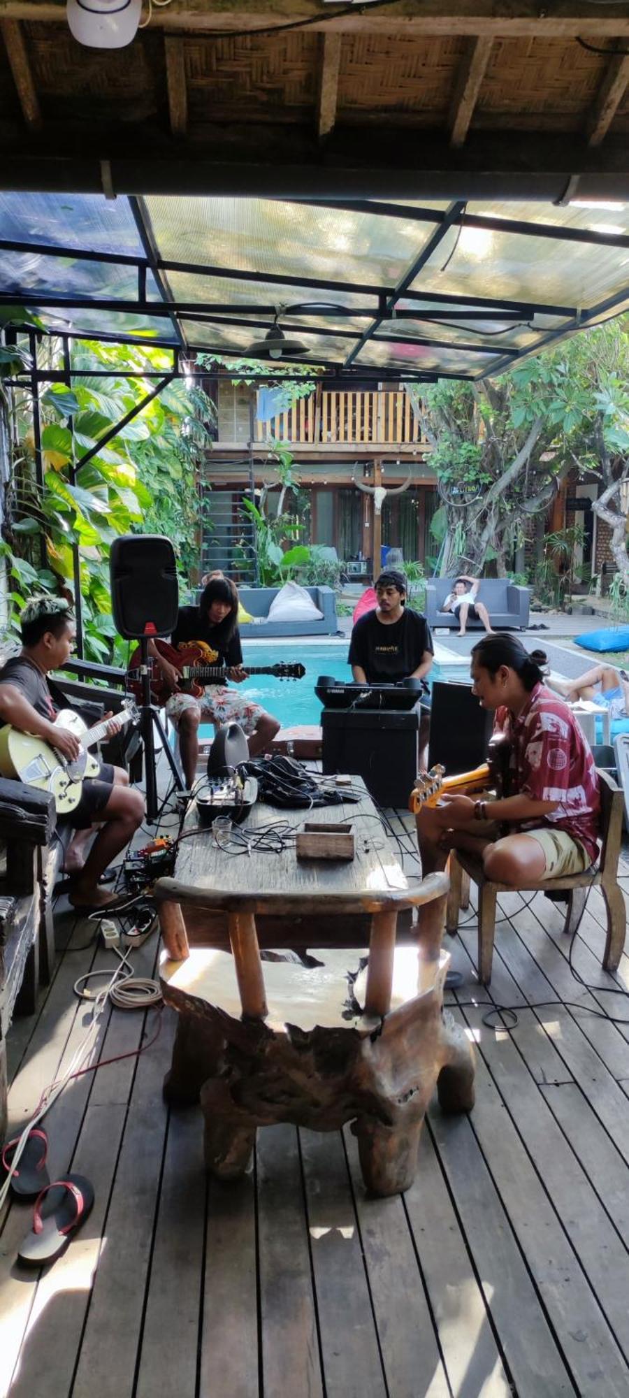 Da Housetel Kuta Hostel Kuta  Ngoại thất bức ảnh