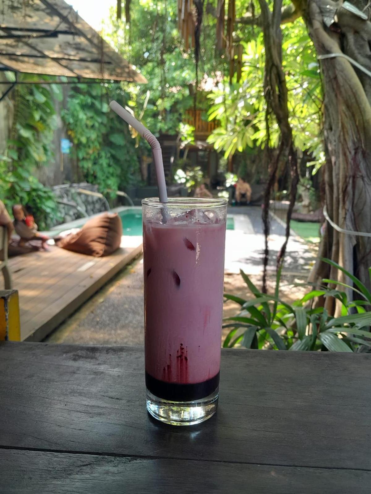 Da Housetel Kuta Hostel Kuta  Ngoại thất bức ảnh
