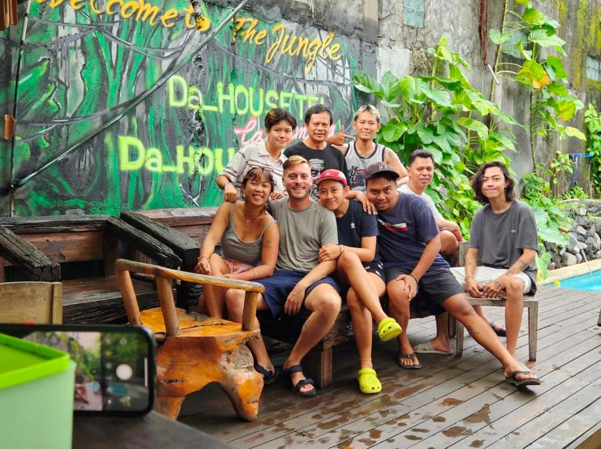 Da Housetel Kuta Hostel Kuta  Ngoại thất bức ảnh