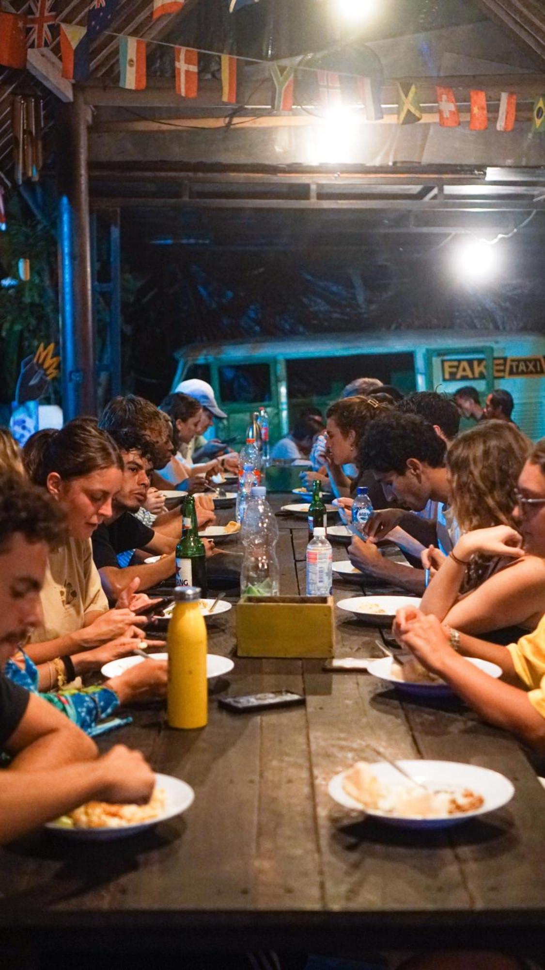 Da Housetel Kuta Hostel Kuta  Ngoại thất bức ảnh